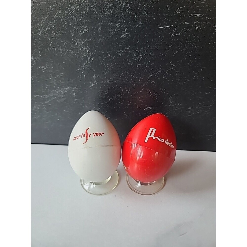 Purina Egg Shaped Salt And Pepper Shakers Vintage